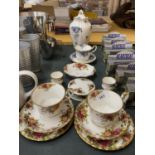 A QUANTITY OF ROYAL ALBERT 'OLD COUNTRY ROSES' TEAWARE TO INCLUDE TRIOS, TRINKET BOX AND DISH, EGG