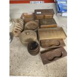 A QUANTITY OF TREEN WARE TO INCLUDE A TALLENT OF OLD BOND STREET MUSICAL BOX, TOAST RACK, BOWLS,