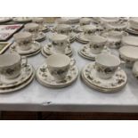 A LARGE QUANTITY OF ROYAL DOULTON LARCHMONT TO INCLUDE TWELVE TRIOS, GRAVY BOATS, SUGAR BOWLS AND