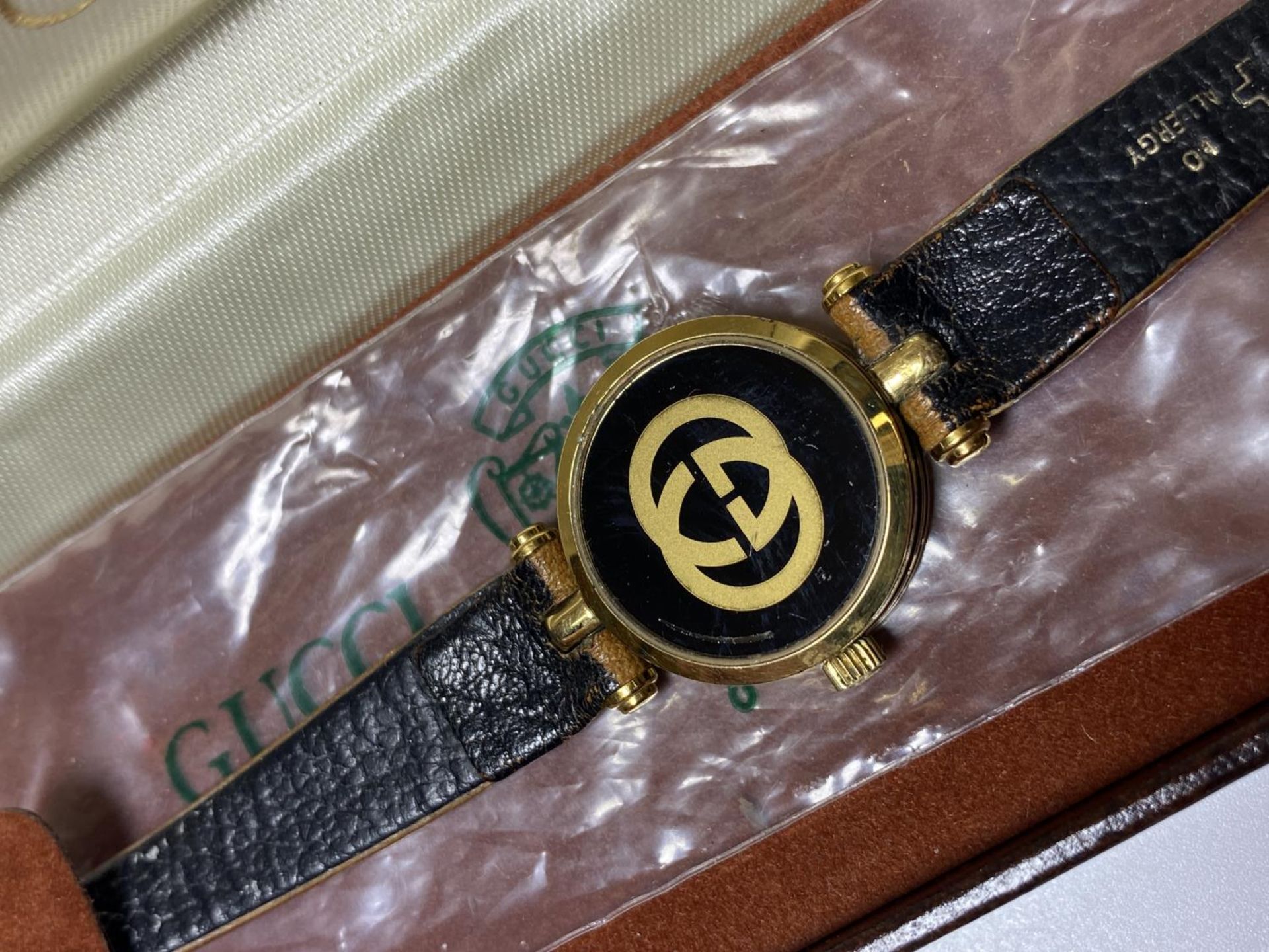 A BOXED LADIES 'GUCCI' QUARTZ WATCH - Image 3 of 3