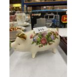 A VINTAGE WEST HIGHLAND POTTERY SOUVENIR EDINBURGH PIGGY BANK