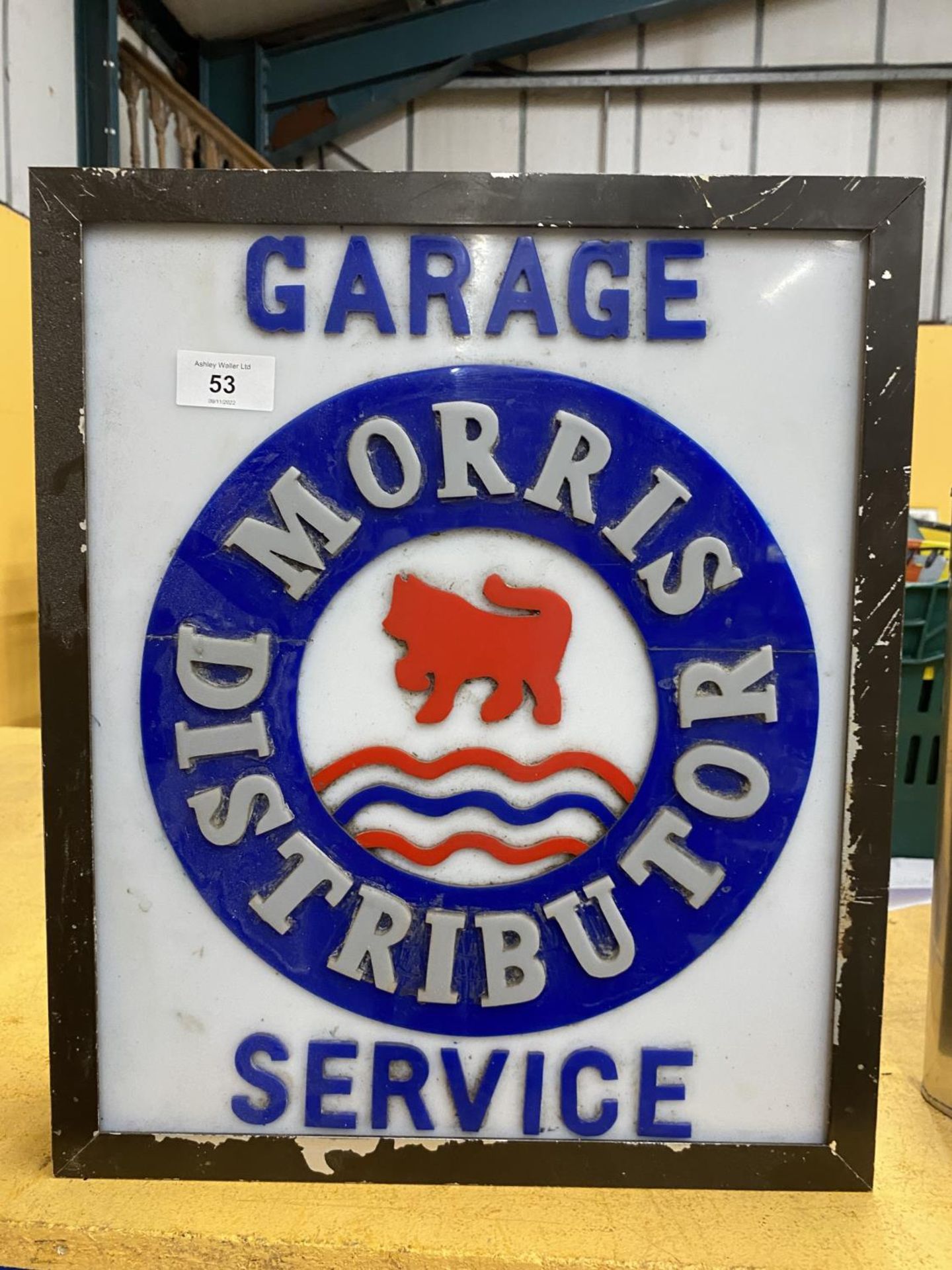 A MORRIS DISTRIBUTOR GARAGE SERVICE ILLUMINATED BOX SIGN