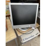 A 17" COMPUTER MONITOR