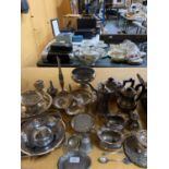 A LARGE QUANTITY OF SILVER PLATED ITEMS TO INCLUDE TEA AND COFFEE POTS, NIBBLES BOWLS, ROSE BOWL,