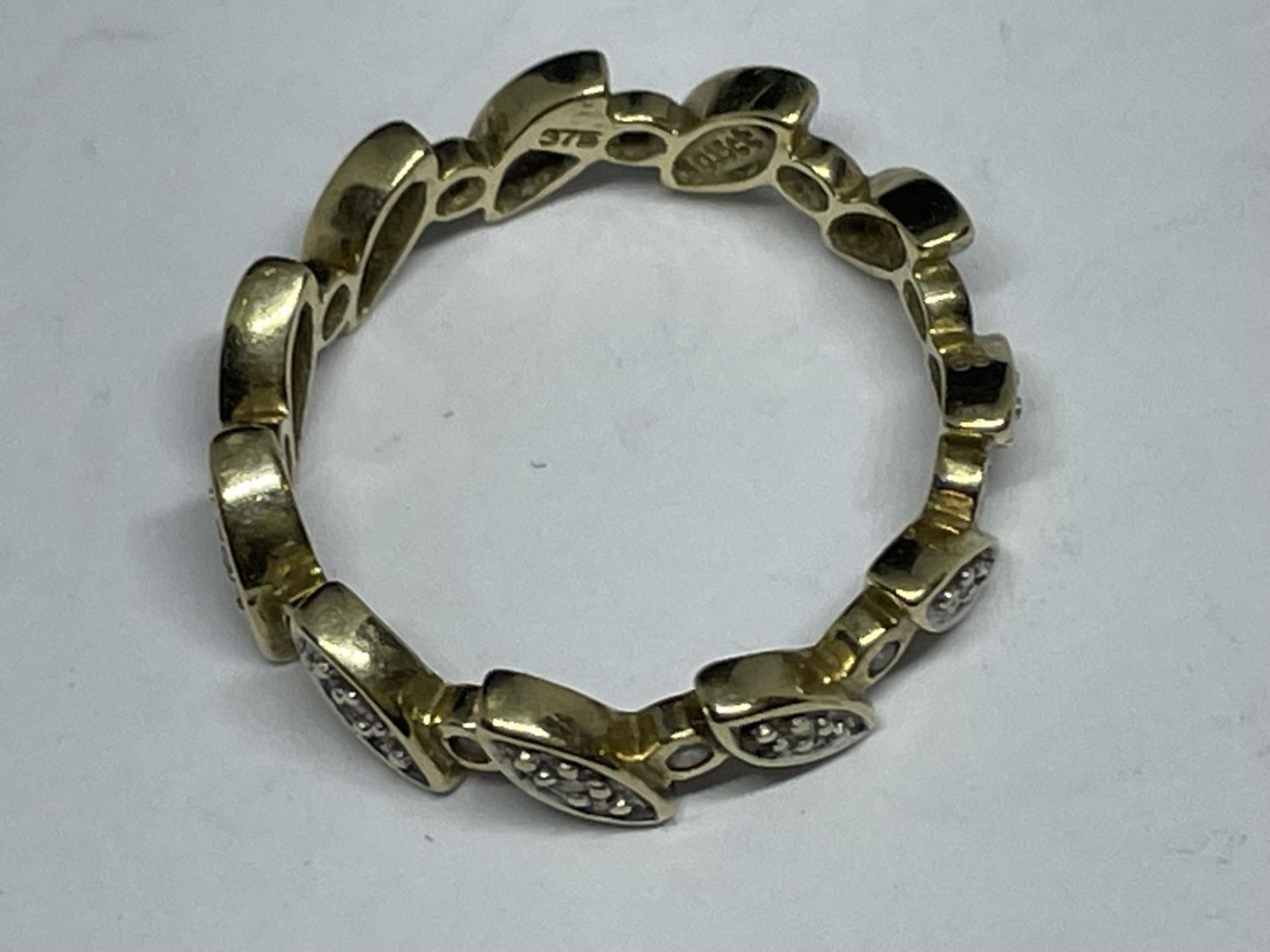 A 9 CARAT GOLD ETERNITY RING WITH DIAMONDS SIZE M/N - Image 3 of 3