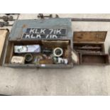 AN ASSORTMENT OF ITEMS TO INCLUDE A WOODEN JOINERS CHEST, NUMBER PLATES AND TOOLS ETC