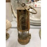 A VINTAGE ECCLES BRASS MINERS SAFETY LAMP HEIGHT 23CM