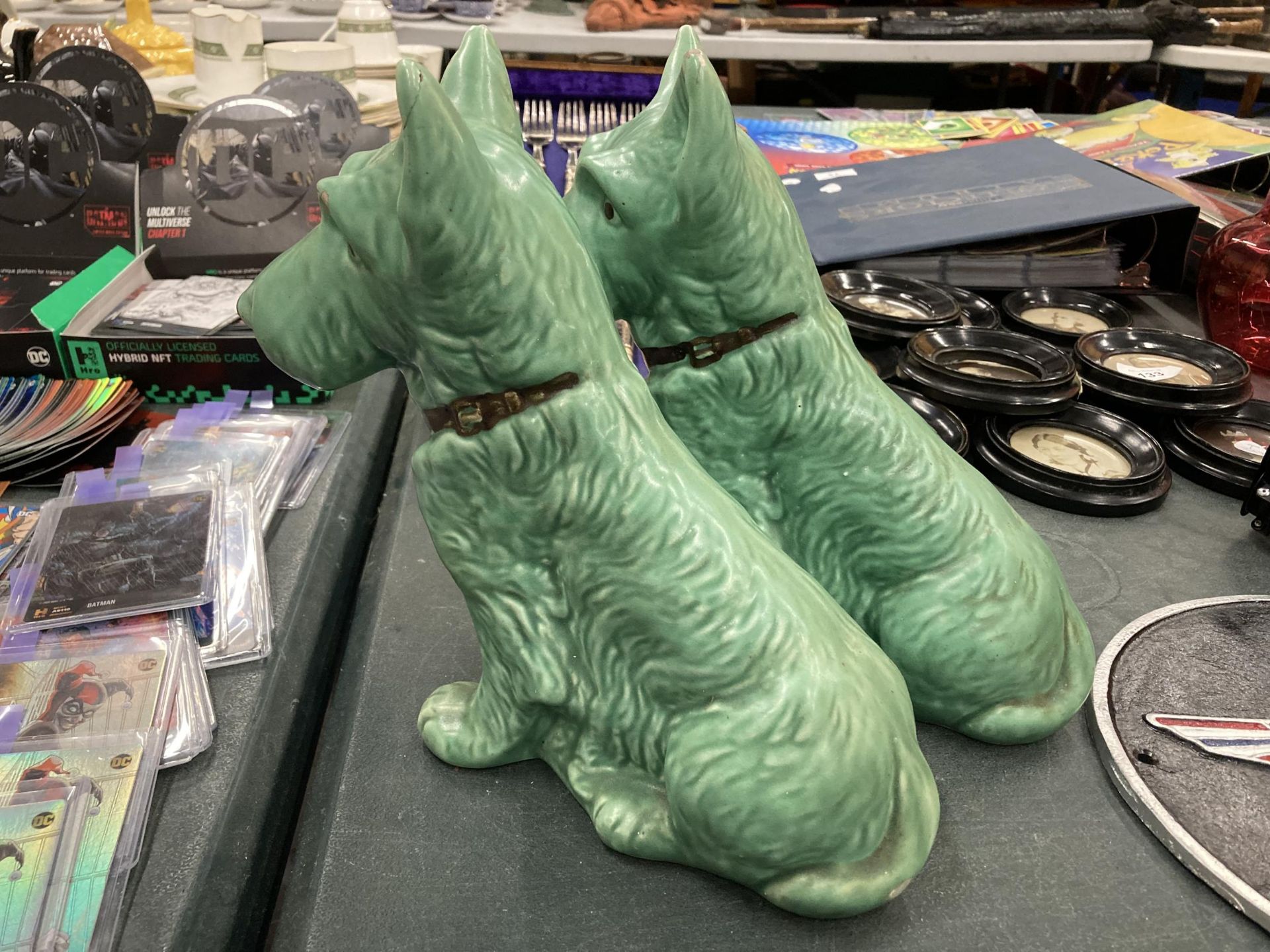 TWO LARGE GREEN SYLVAC STYLE DOGS HEIGHT 23CM - BOTH A/F - Image 3 of 4
