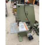 A DEWALT ELECTRIC BENCH BAND SAW BELIEVED IN WORKING ORDER BUT NO WARRANTY