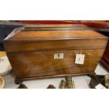 A 19TH CENTURY ROSEWOOD SARCOPHAGUS SHAPED TEA CADDY WITH THREE INNER COMPARTMENTS, 22 X 35 X 17CM