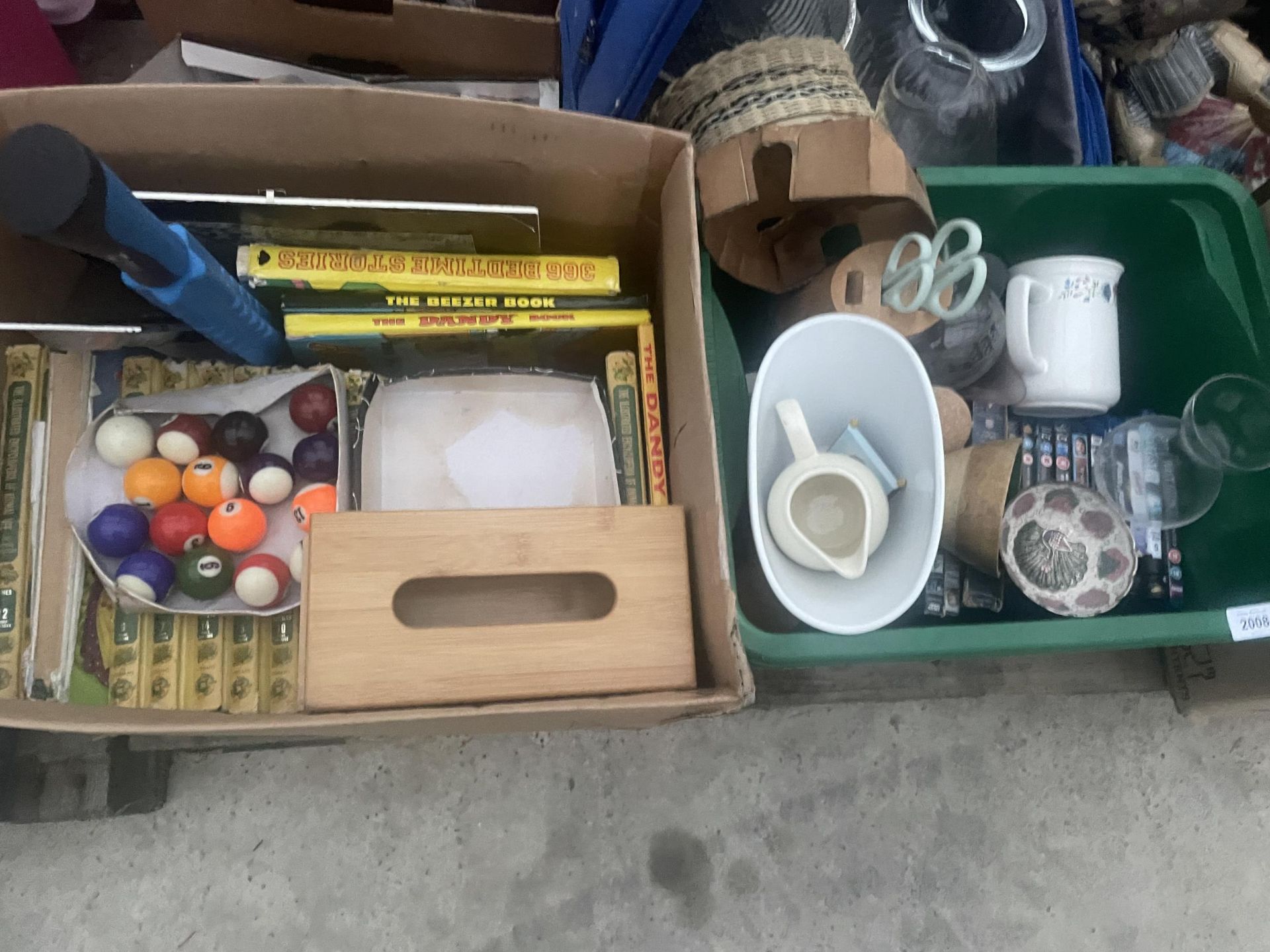 AN ASSORTMENT OF HOUSEHOLD CLEARANCE ITEMS - Bild 2 aus 5