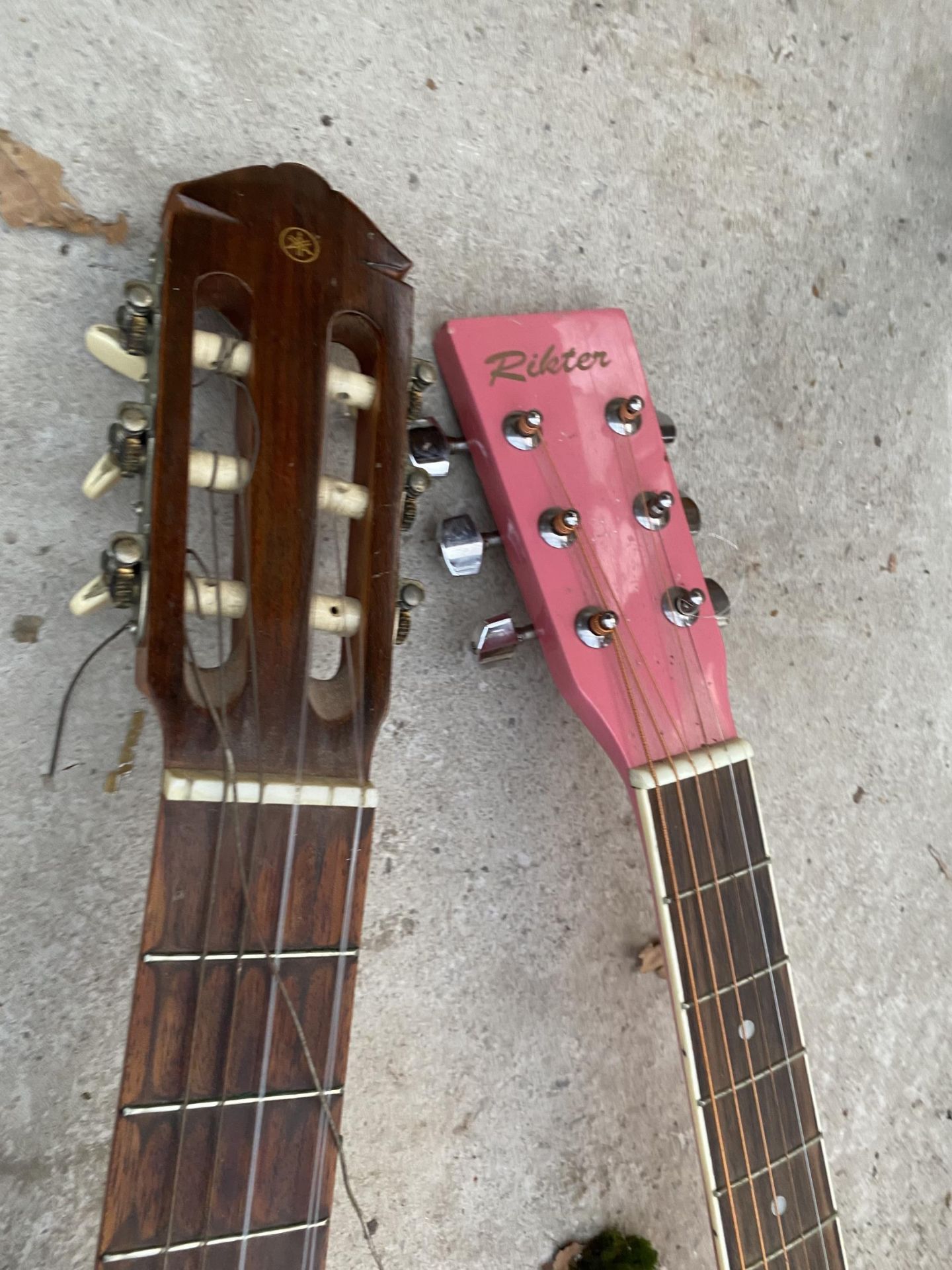 A RIKTER ACOUSTIC GUITAR AND A FURTHER YAMAHA ACOUSTIC GUITAR - Image 3 of 5