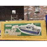 A BOXED 'PILOT LAUNCH' BOAT KIT