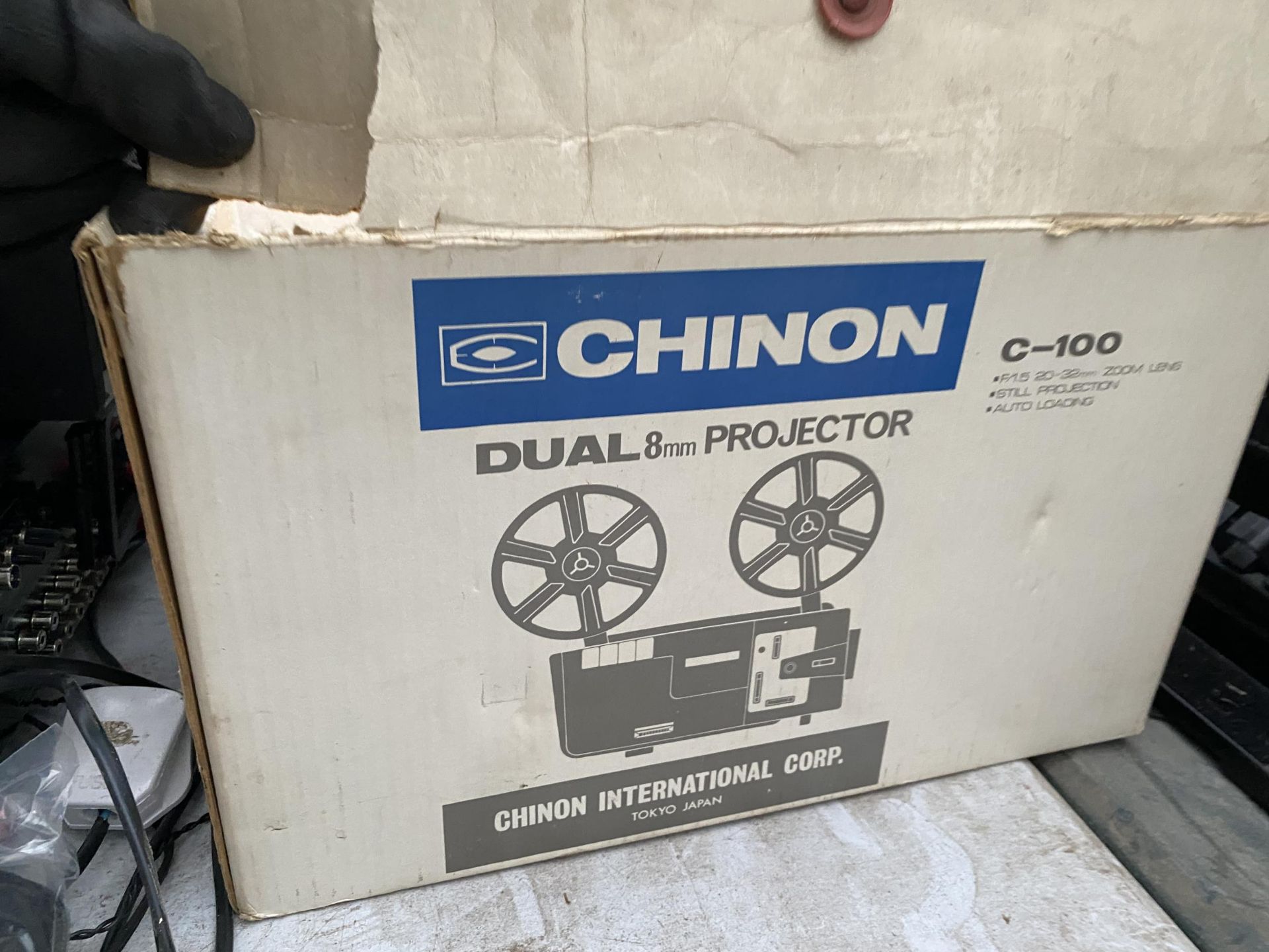 AN ASSORTMENT OF ITEMS TO INCLUDE A DENON STEREO RECIEVER, CHINON PROJECTOR AND HEADPHONES ETC - Image 5 of 6