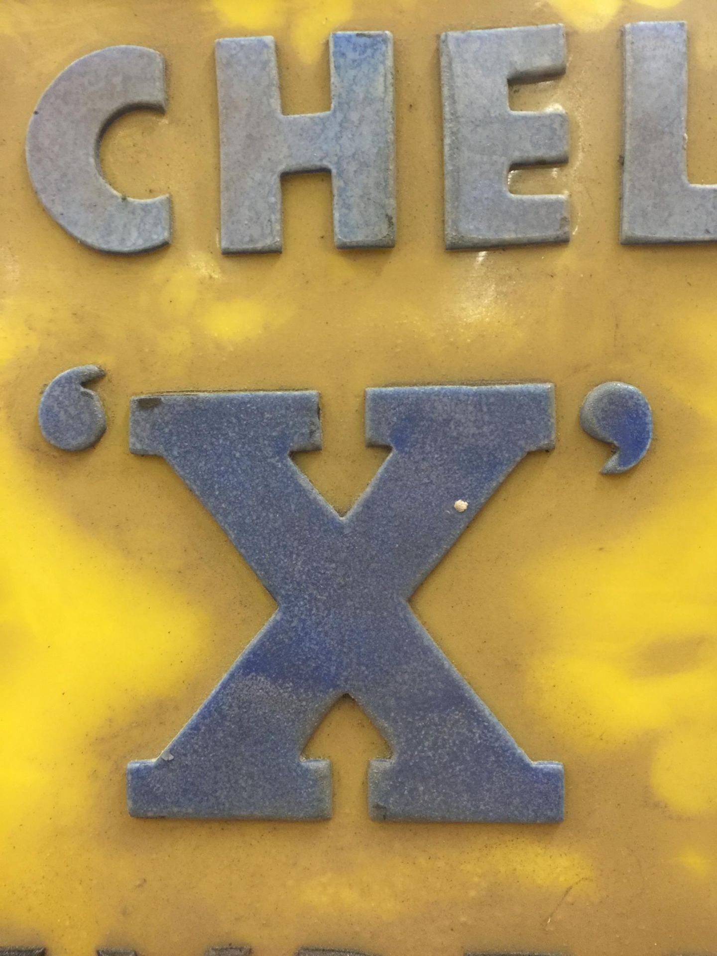 A MICHELIN 'X' TYRES ILLUMINATED BOX SIGN - Image 2 of 2