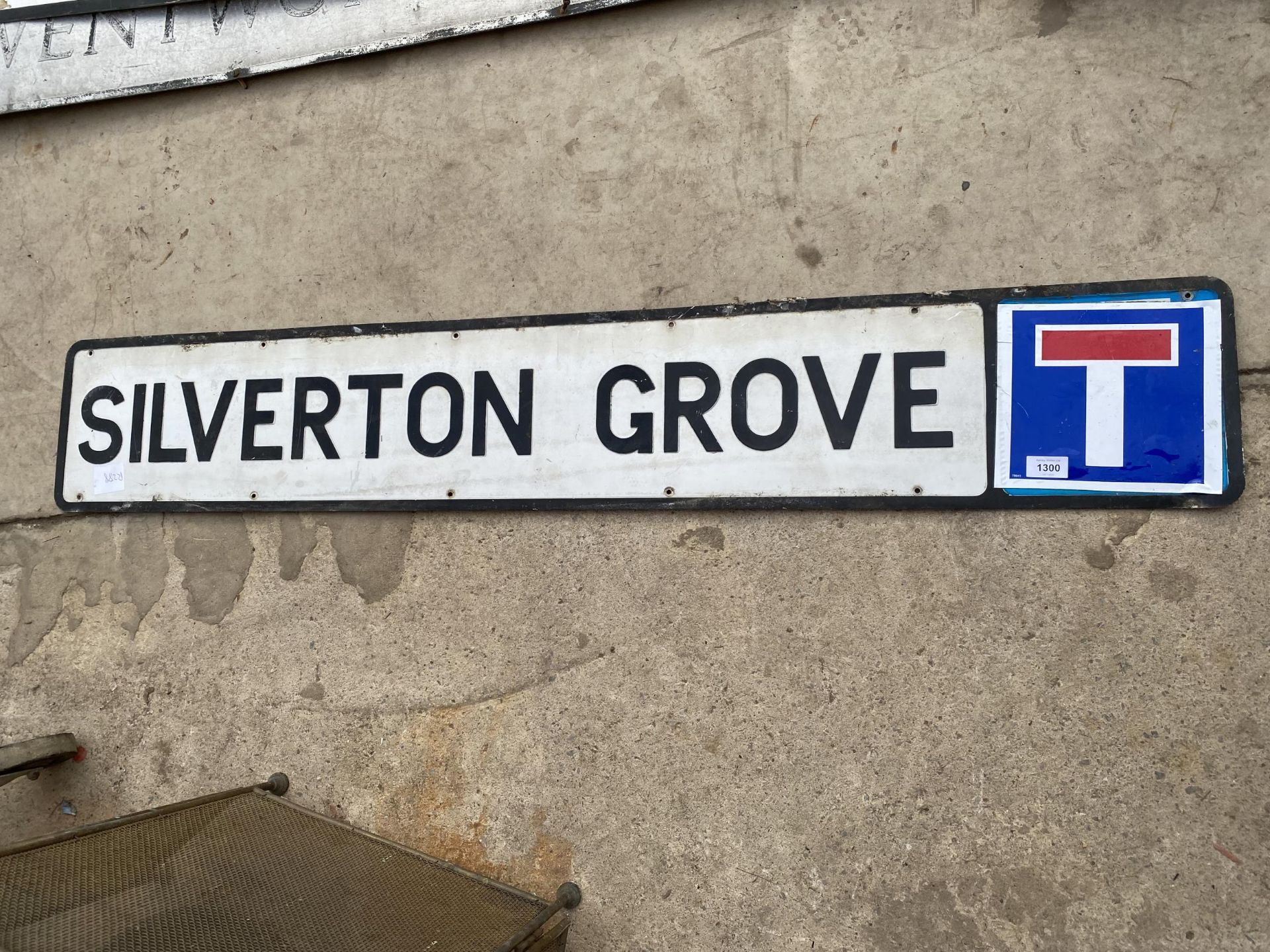 A VINTAGE STYLE 'SILVERTON GROVE' ROAD SIGN