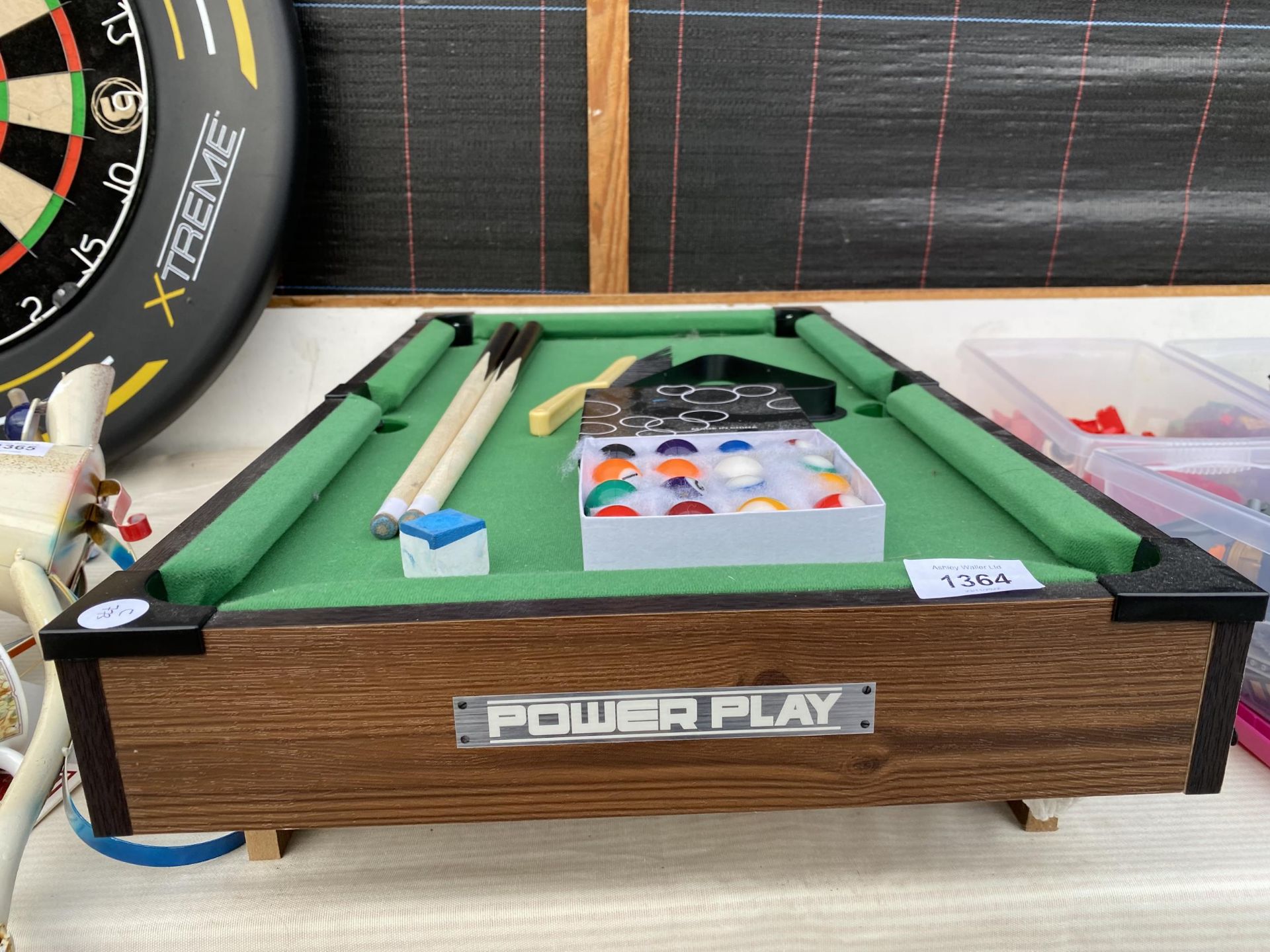 A POWER PLAY MINITURE TABLE TOP POOL TABLE WITH TWO CUES, BALLS AND TRIANGLE ETC - Image 2 of 3