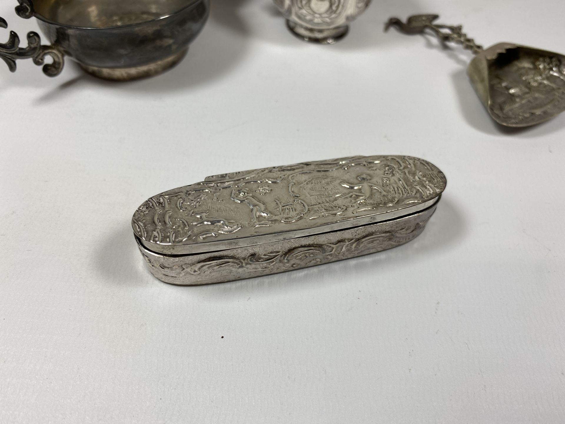 FOUR ITEMS - CONTINENTAL WHITE METAL PILL BOX, SCOOP, CUP & FURTHER DRINKING CUP - Image 2 of 5