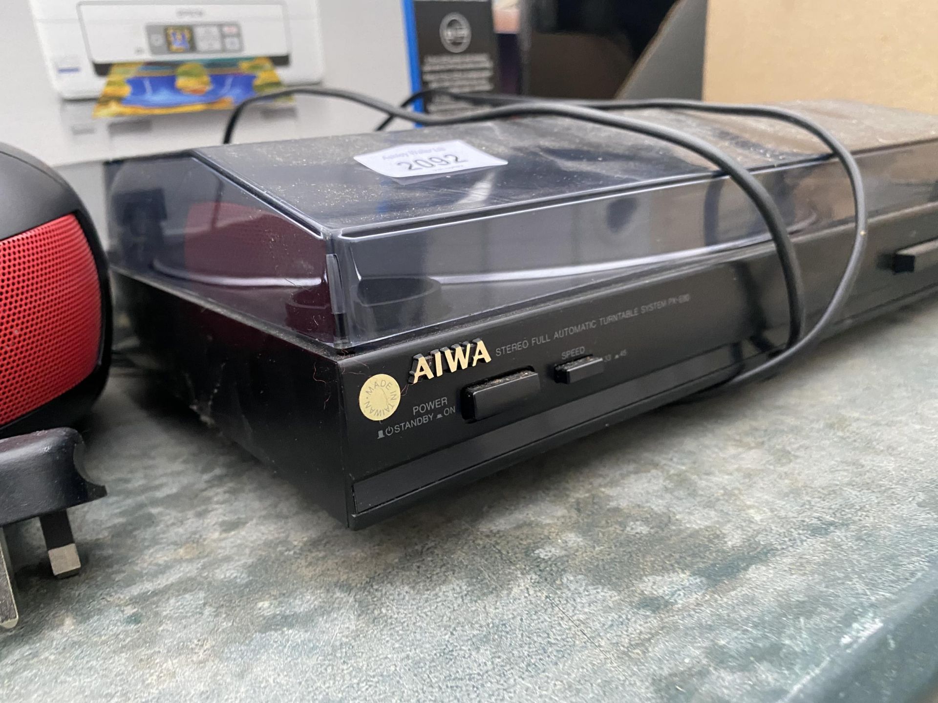 AN AIWA TURNTABLE AND A DURONIC CD PLAYER - Image 3 of 4