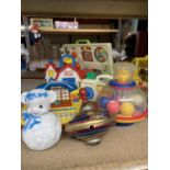 VARIOUS VINTAGE TOYS TO INCLUDE ACTIVITY CENTRES, SPINNING TOPS ETC