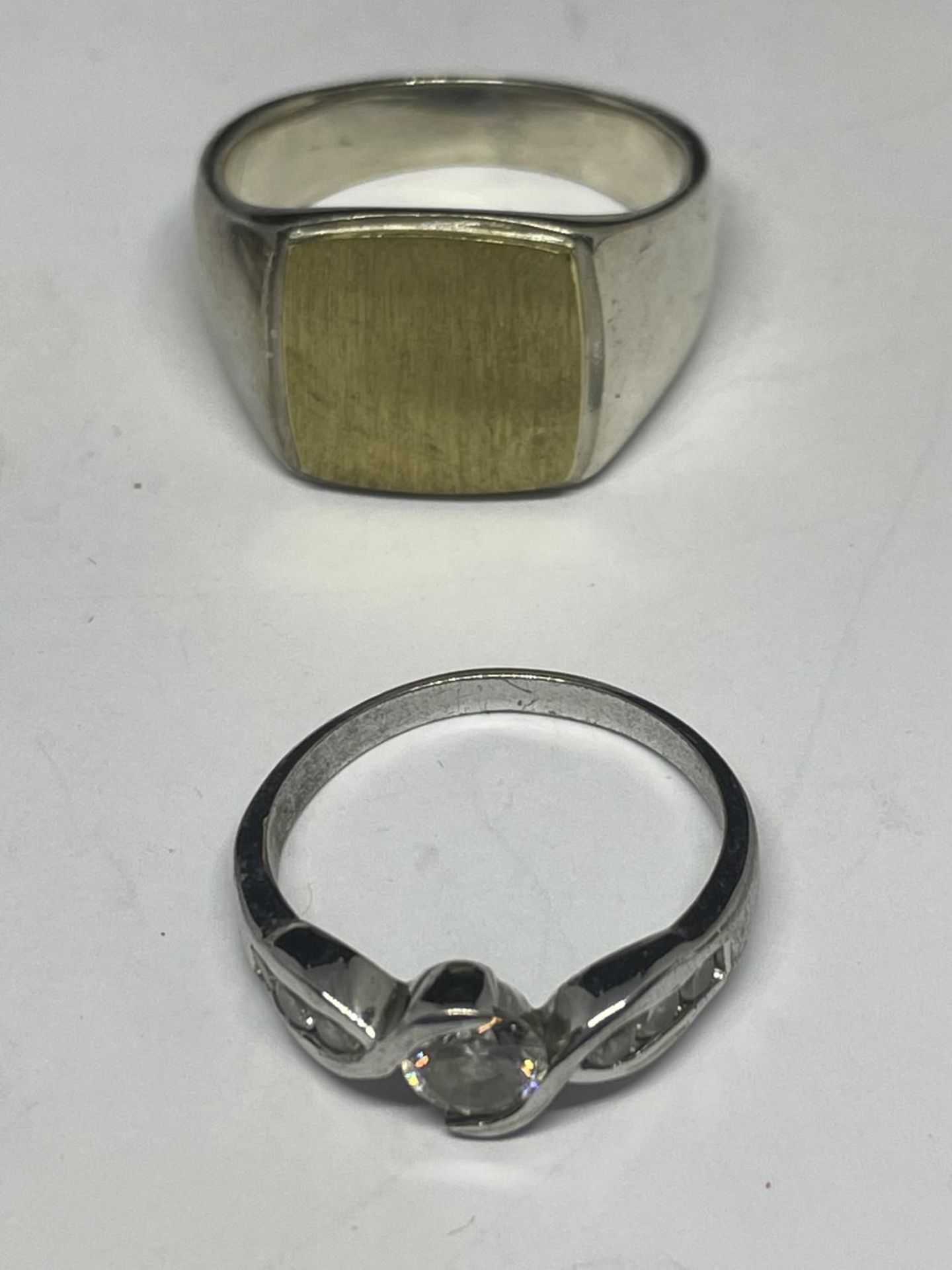 FOUR SILVER RINGS - Image 3 of 3