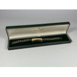 A 9CT YELLOW GOLD IDENTITY BRACELET, BOXED, WEIGHT 37.3G