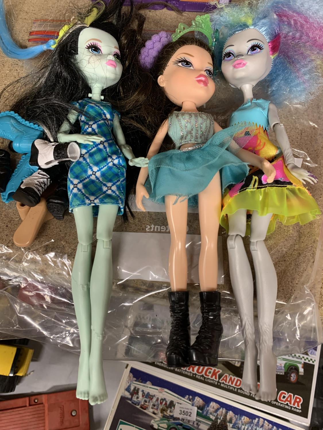 THREE BRATZ DOLL FIGURES