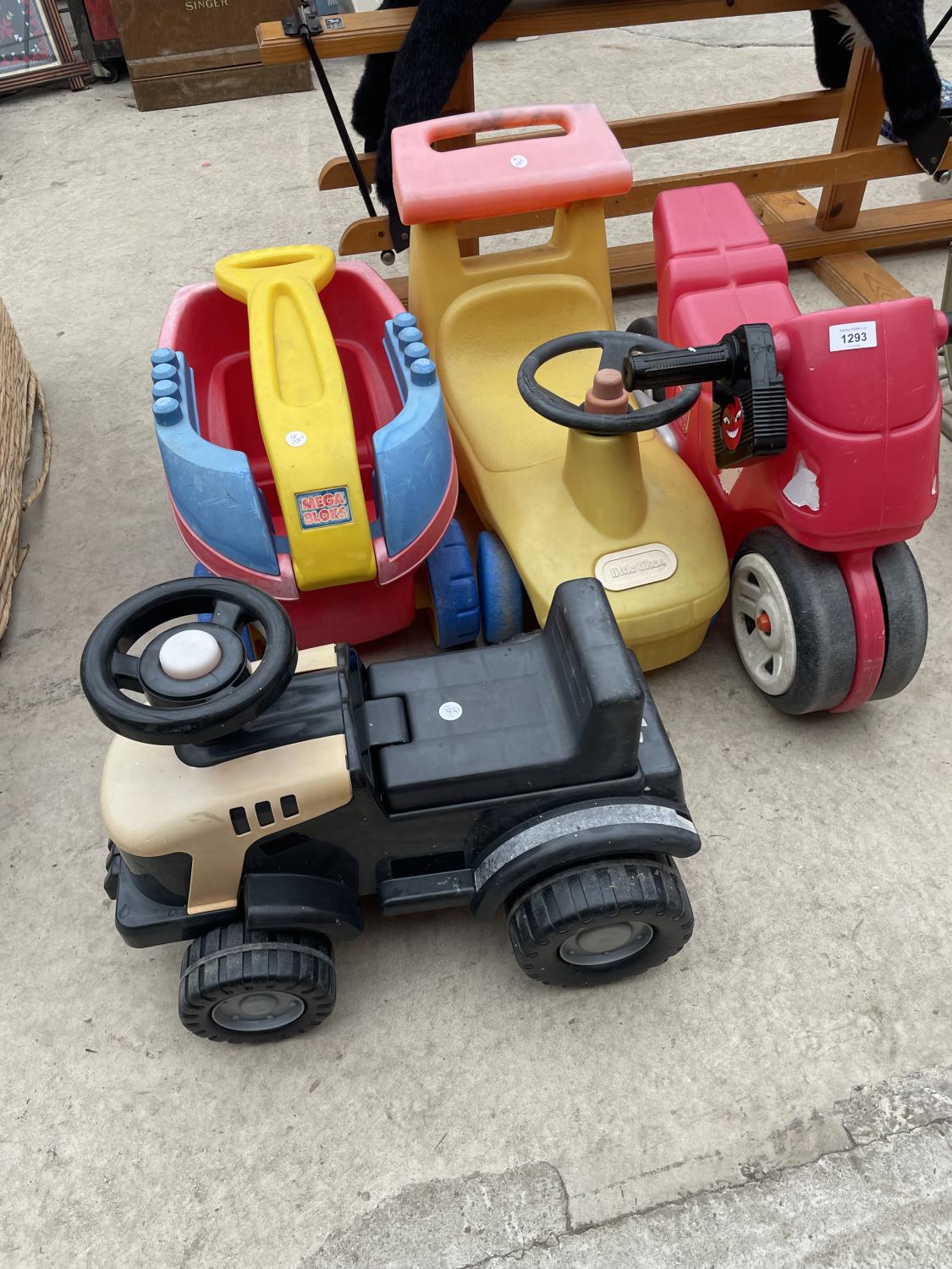 AN ASSORTMENT OF CHILDRENS TOYS TO INCLUDE A TRACTOR, A MOTRO BIKE AND A MEGABLOCKS TROLLEY ETC