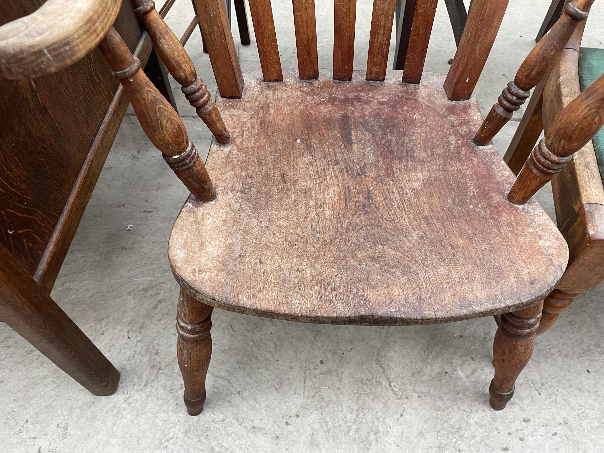 A VICTORIAN ELM AND BEECH FARMHOUSE CHAIR AND SATINWOOD DINING CHAIR - Image 3 of 5