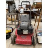 A MOUNTFIELD S461 PD PETROL ENGINE LAWN MOWER WITH GRASS BOX