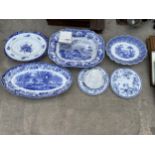 AN ASSORTMENT OF BLUE AND WHITE CERAMICS TO INCLUDE MEAT PLATTERS AND PLATES ETC