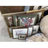 AN ASSORTMENT OF FRAMED PRINTS AND PICTURES