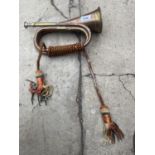 A VINTAGE COPPER AND BRASS HORN BUGLE