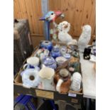 A LARGE ASSORTMENT OF CERAMIC ITEMS TO INCLUDE GINGER JARS, STAFFORDSHIRE SPANIELS AND JUGS ETC