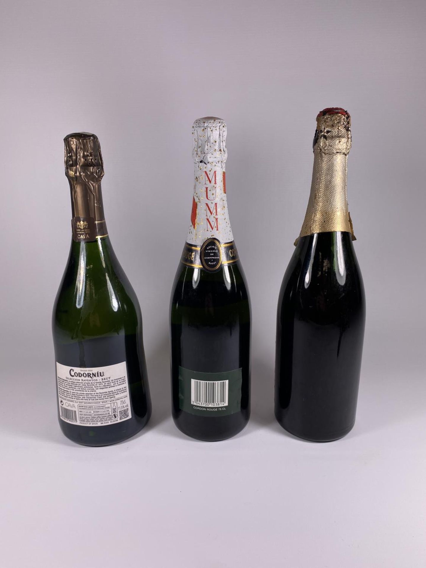 3 X 75CL BOTTLES - 1955 MOET & CHANDON DRY IMPERIAL, CODORNIU & MUMM & CO CHAMPAGNE - Image 4 of 4
