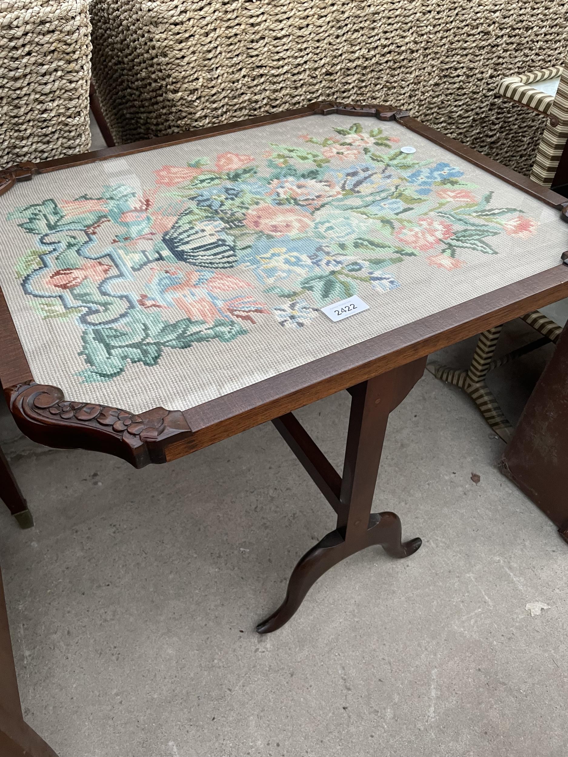 A MID 20TH CENTURY MAHOGANY TILT-TOP FIRESCREEN/TABLE WITH WOOLWORK TOP, 1960'S FOLDING AFTERNOON - Image 2 of 4