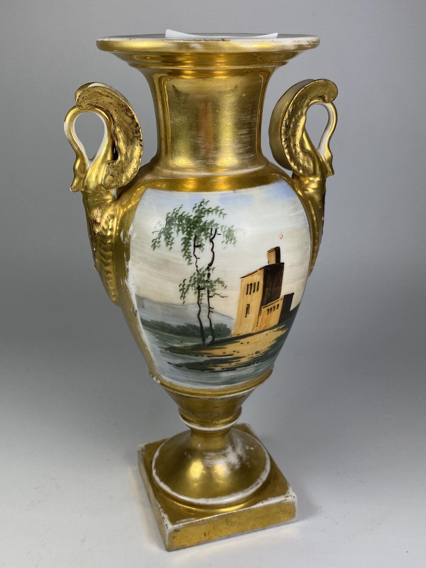 A PARIS FRENCH STYLE PORCELAIN GILT TWIN HANDLED VASE - Image 2 of 3