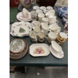 A LARGE QUANTITY OF MUGS, CUPS AND PLATES TO INCLUDE A JOHNSON BROS CHRISTMAS PLATE