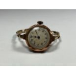 A 9CT YELLOW GOLD LADIES WATCH & STRAP, CIRCA 1910-1920, TOTAL WEIGHT 15.7G