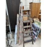 A WOODEN STEP LADDER, TWO ALUMINIUM STEP LADDERS AND A KITCHEN STEP