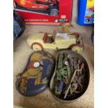 A VINTAGE TIN PLATE MECCANO RACING CAR MODEL AND TIN OF SPARE PARTS