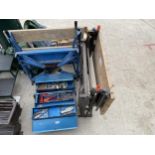 AN ASSORTMENT OF TOOLS TO INCLUDE TWO FOLDING WORKMATE BENCHES, A METAL TOOL BOX AND AN ASSORTMENT