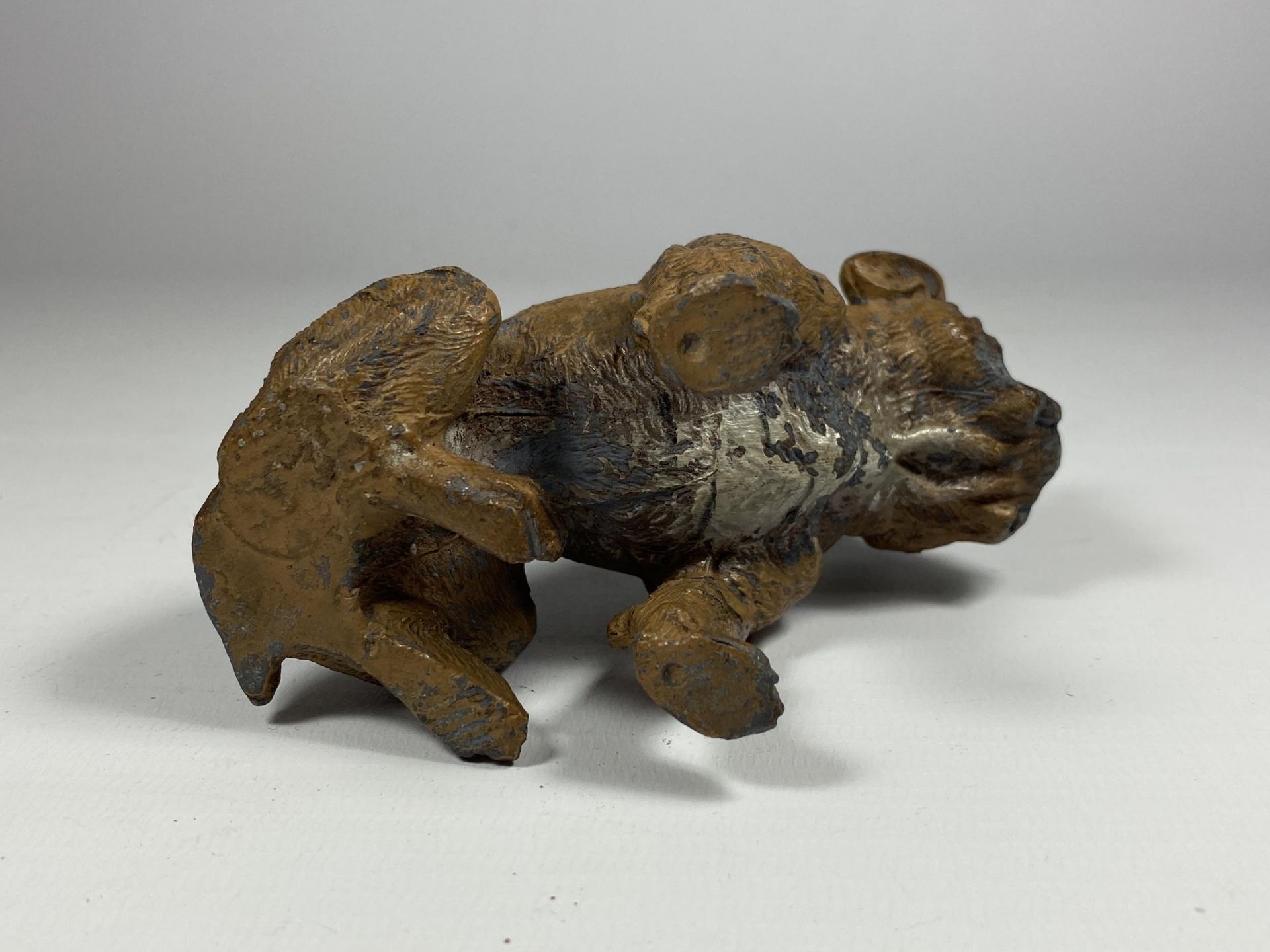 AN AUSTRIAN SPELTER BULLDOG PIN CUSHION - Image 4 of 4