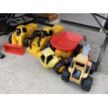AN ASSORTMENT OF CHILDRENS TOYS TO INCLUDE A DUMP TRUCK AND A DIGGER ETC
