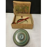 A GERMAN MARKLIN SPINNING TOP IN ORIGINAL BOX