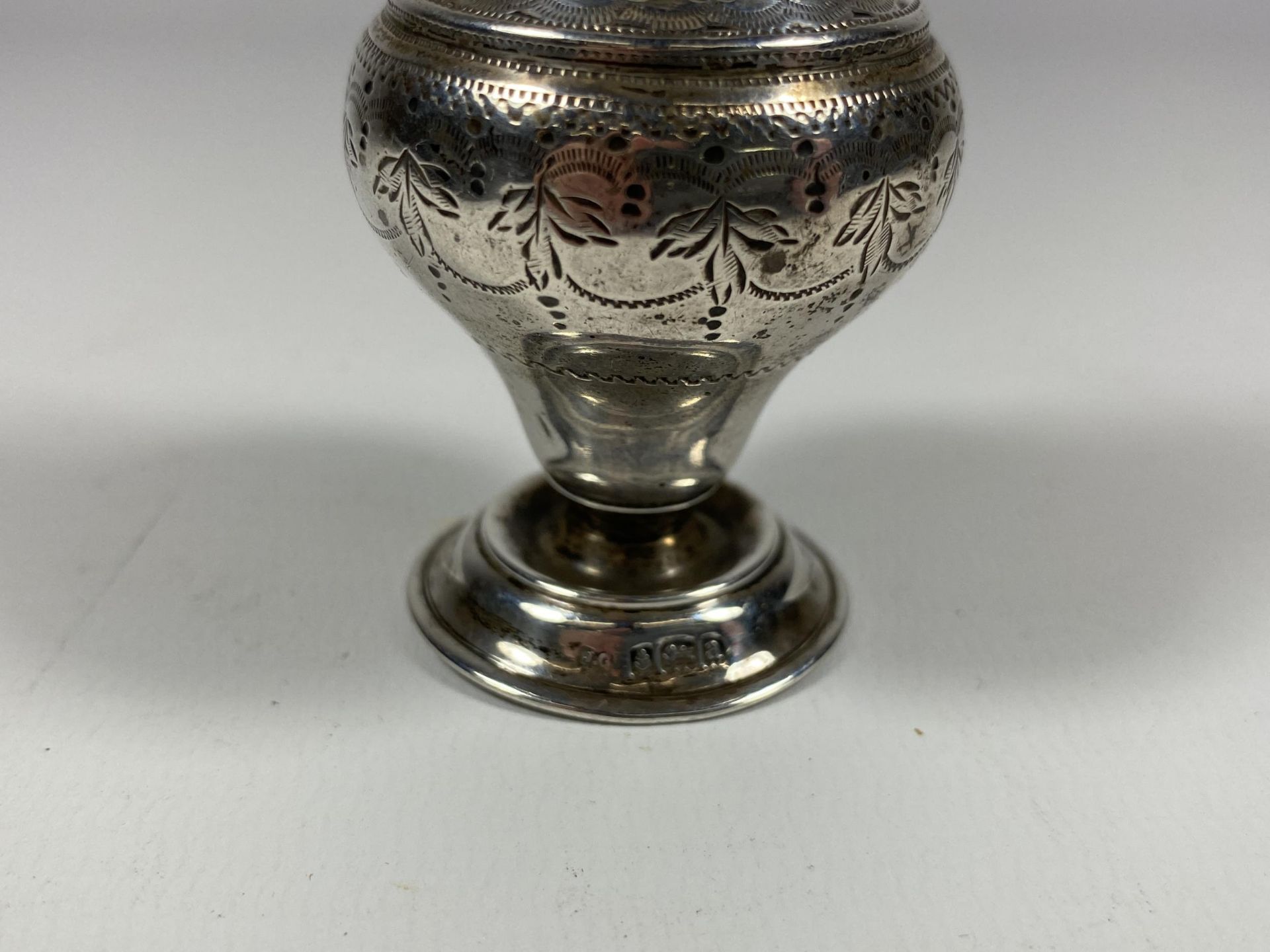 A SMALL HALLMARKED SILVER VASE - Image 2 of 2