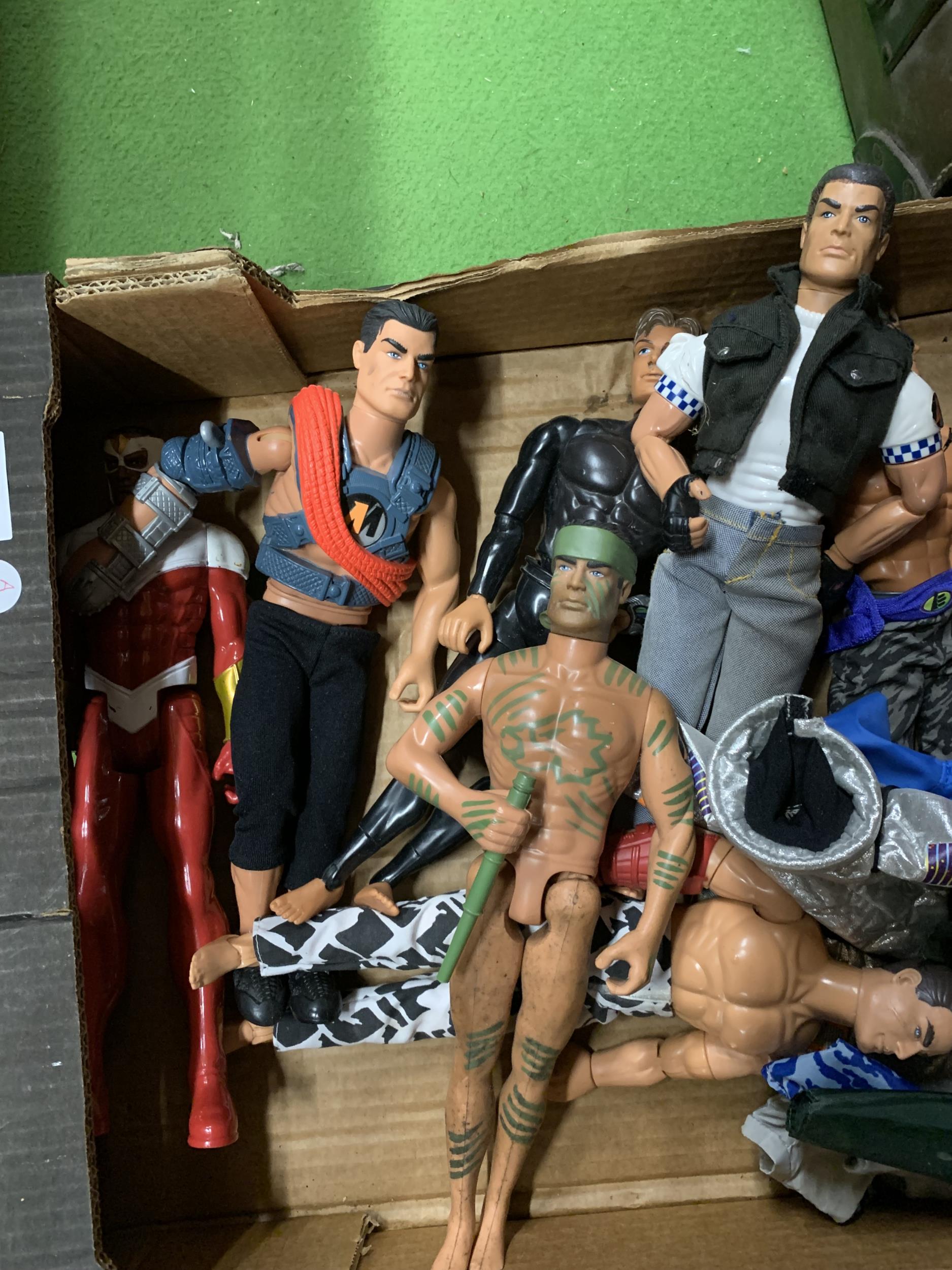 A BOX OF ASSORTED ACTION MAN FIGURES - Image 2 of 3