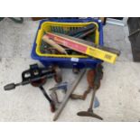 AN ASSORTMENT OF TOOLS TO INCLUDE A WOOD PLANE, TWO BRACE DRILLS AND MALLETS ETC