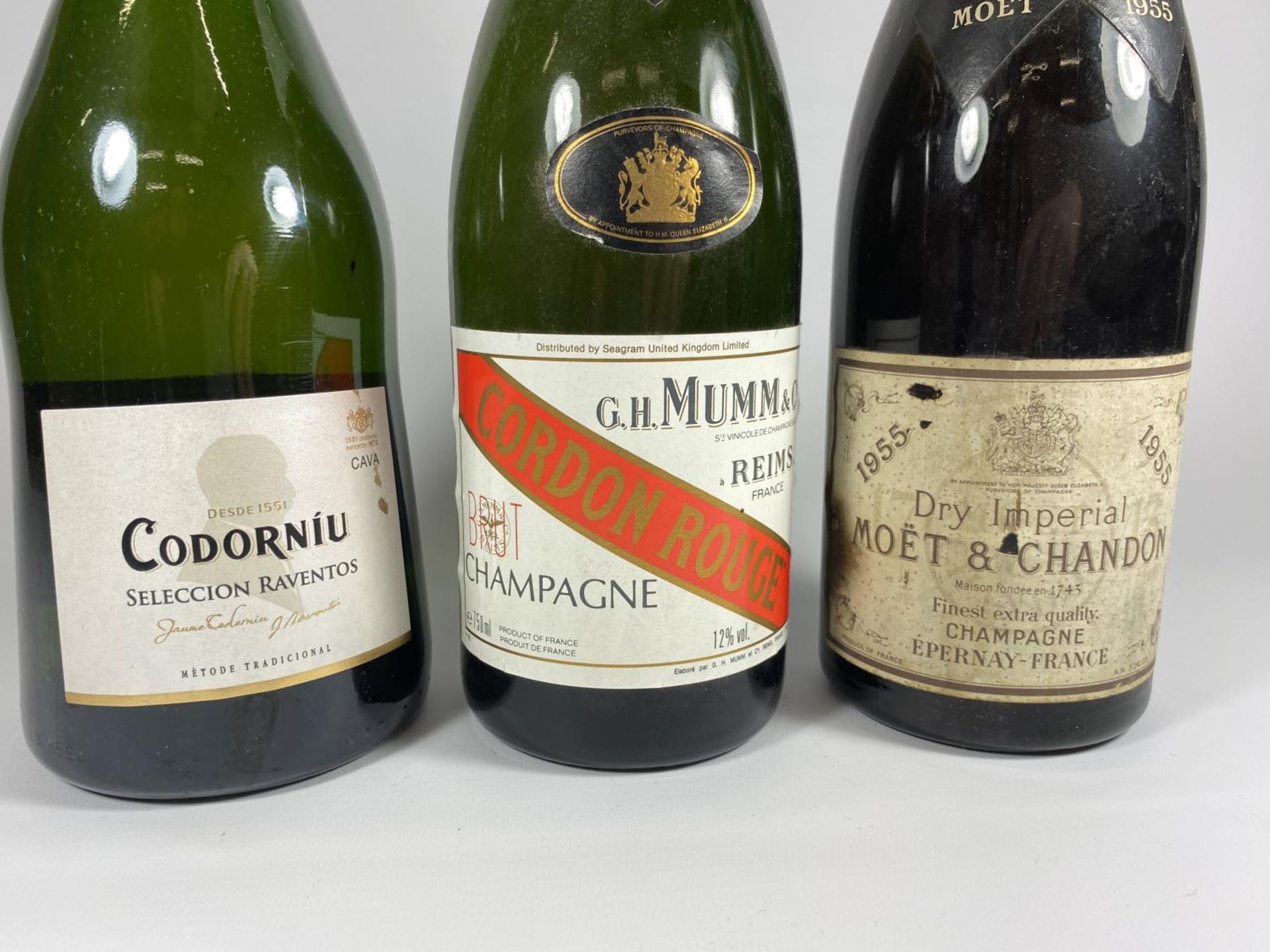 3 X 75CL BOTTLES - 1955 MOET & CHANDON DRY IMPERIAL, CODORNIU & MUMM & CO CHAMPAGNE - Image 2 of 4