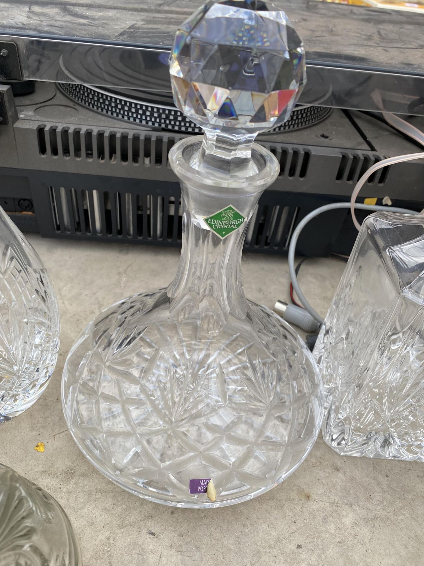 FIVE VARIOUS CUT GLASS DECANTORS - Image 4 of 4